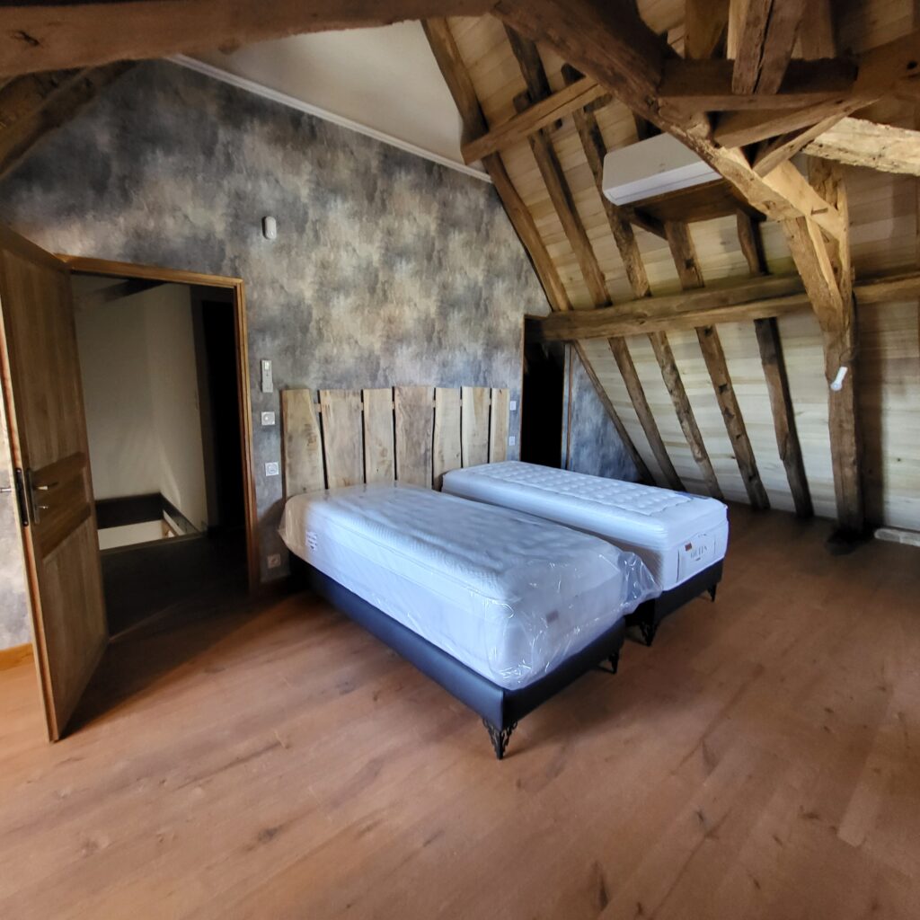 Grange relais1835 dordogne grange chambre1er barn room1st floor